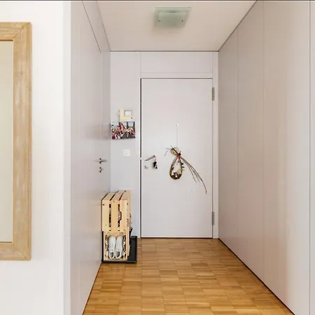 Chambre Salle De Bain Privee Vue Lac Centre ローザンヌ